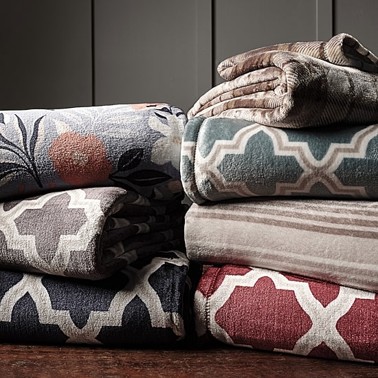 Home Expressions Velvet Plush Blanket