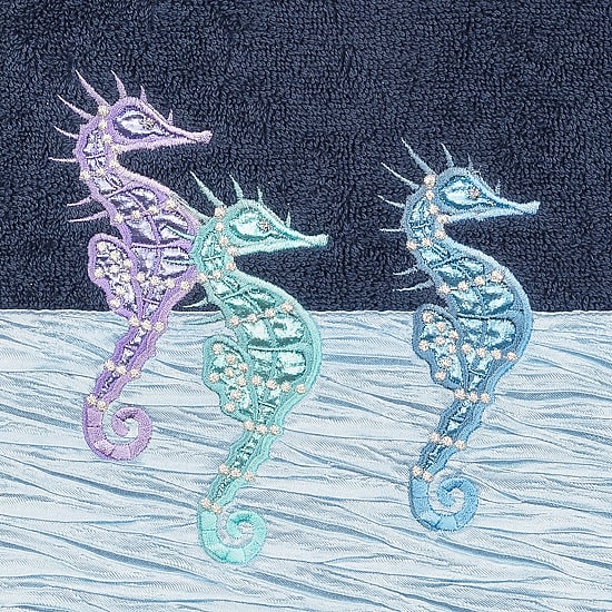 Linum Home Textiles Sofia 2-pc. Embellished Animal Bath Towel