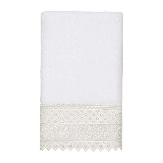 Linum Home Textiles Aiden Embellished Embellished Bath Towel