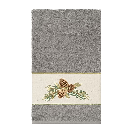 Linum Home Textiles Pierre Embellished Embellished Floral Bath Towel