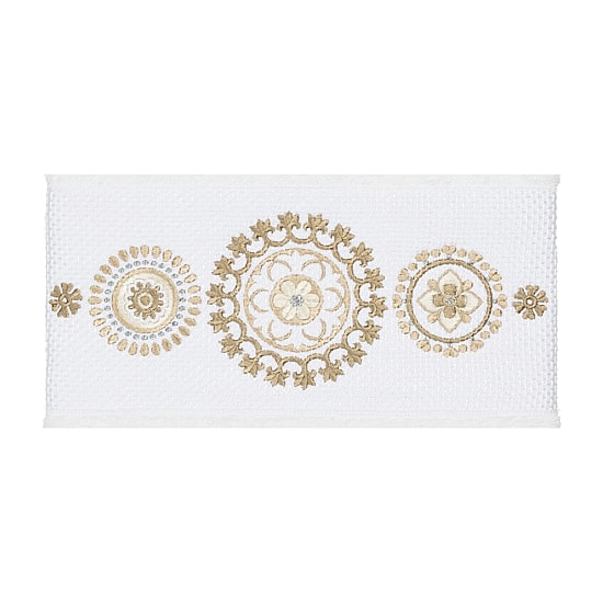 Linum Home Textiles Isabelle Embellished 2-pc. Embellished Geometric Bath Towel