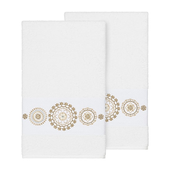 Linum Home Textiles Isabelle Embellished 2-pc. Embellished Geometric Bath Towel