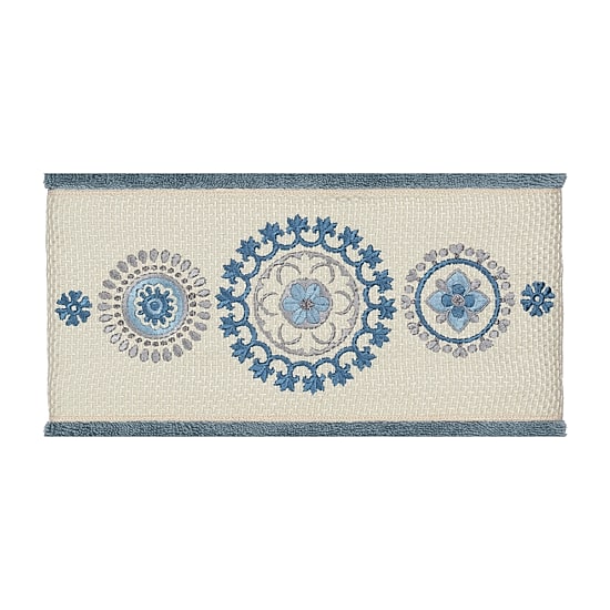 Linum Home Textiles Isabelle Embellished Embellished Geometric Bath Towel