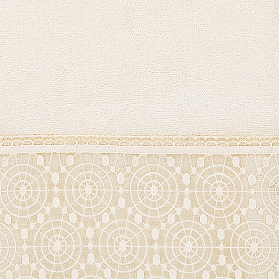Linum Home Textiles Arian Embellished Embellished Bath Towel