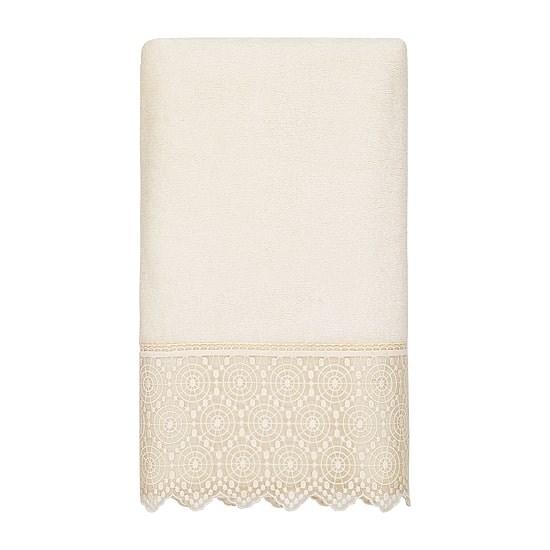 Linum Home Textiles Arian Embellished Embellished Bath Towel