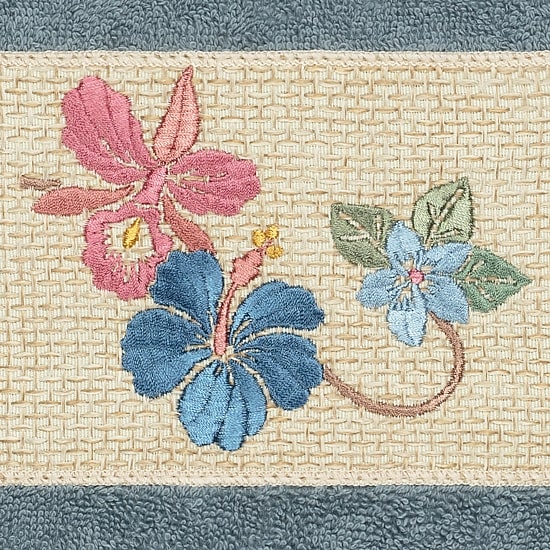 Linum Home Textiles Caroline 2-pc. Embellished Hand Towel