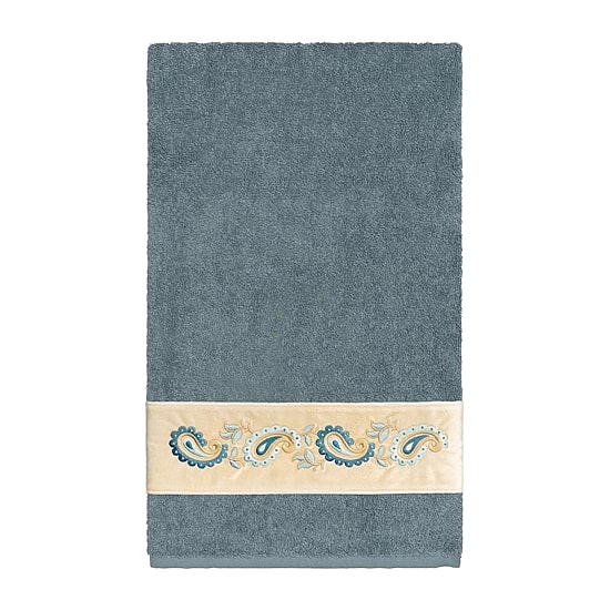 Linum Home Textiles Mackenzie 2-pc. Embellished Paisley Bath Towel