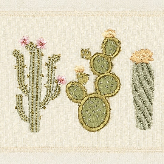 Linum Home Textiles Mila 2-pc. Embellished Hand Towel