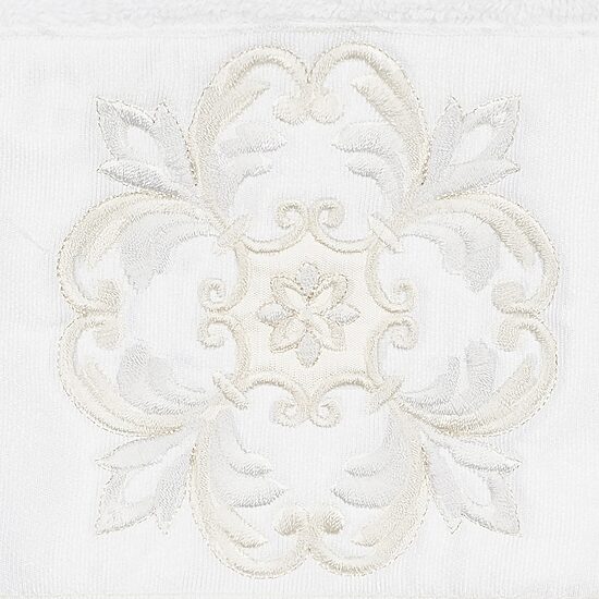 Linum Home Textiles Alyssa Embellished Hand Towel