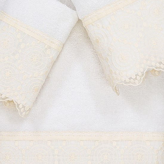 Linum Home Textiles Arian Embellished 3-pc. Bath Towel Set