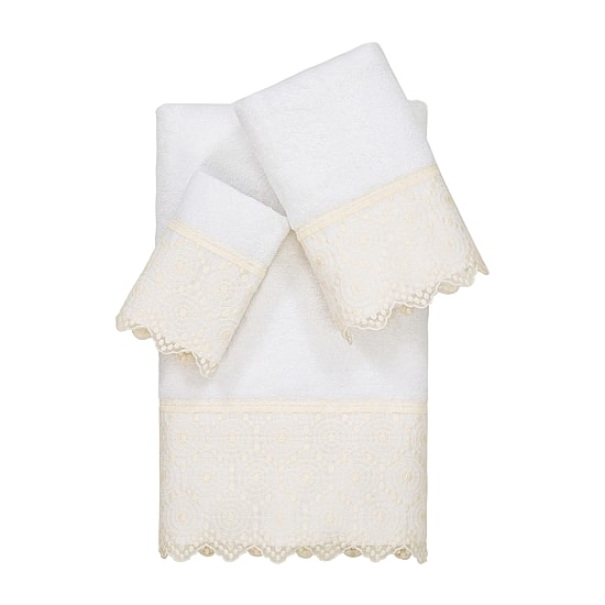 Linum Home Textiles Arian Embellished 3-pc. Bath Towel Set
