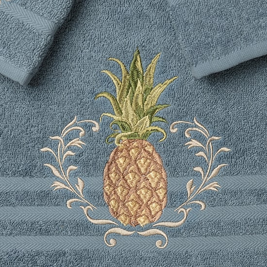 Linum Home Textiles Welcome Embellished 3-pc. Bath Towel Set