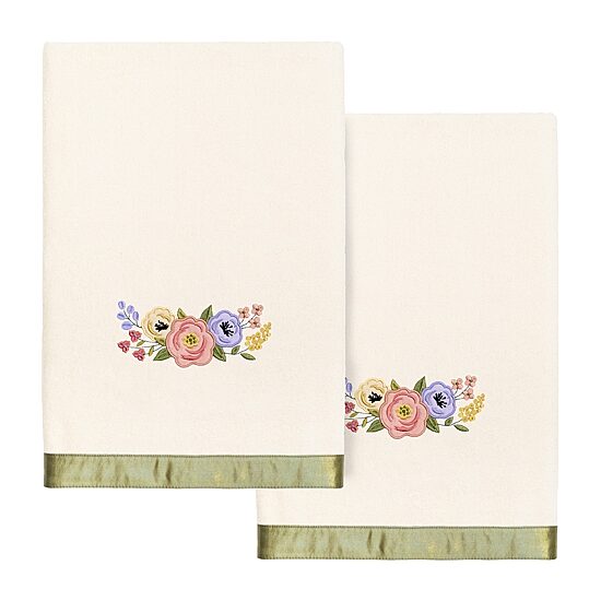 Linum Home Textiles Verano Embellished 2-pc. Embellished Floral Bath Towel