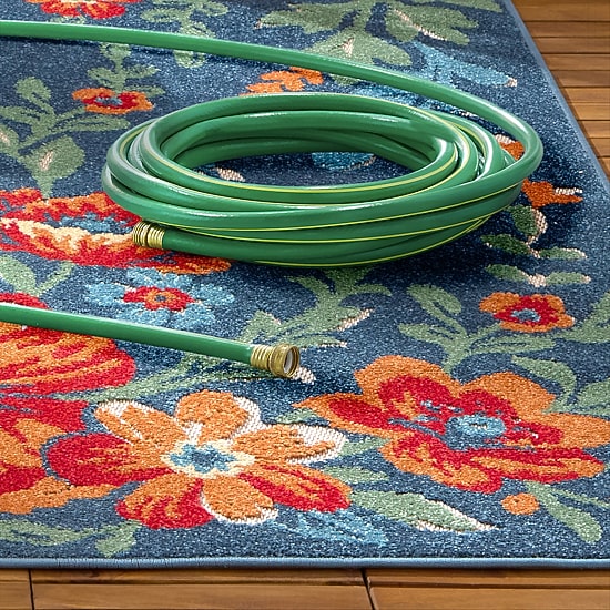 Town And Country Hibiscusbloom Floral Outdoor Indoor Rectangular Area Rug