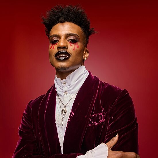 NYX Vampire Halloween Look