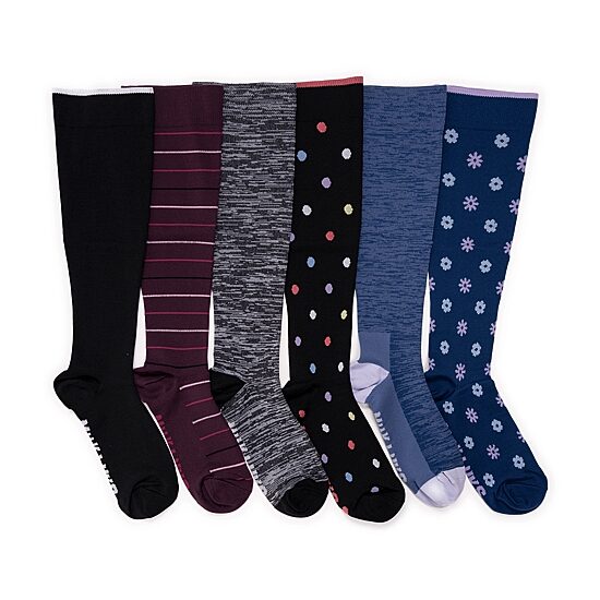 Muk Luks 6 Pair Compression Socks Womens