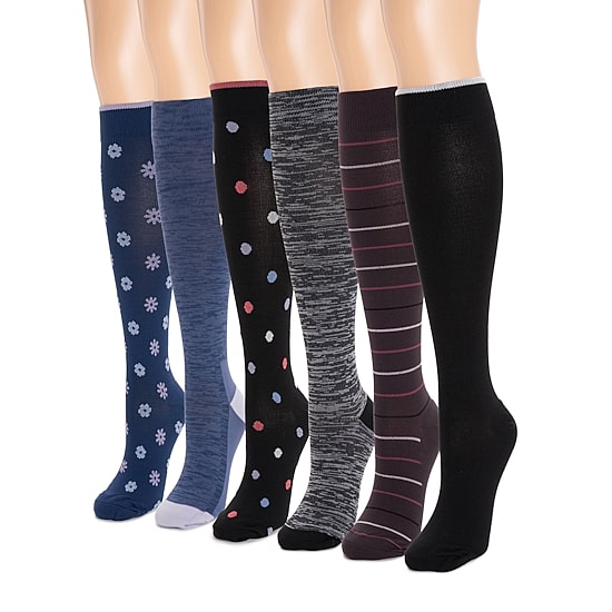 Muk Luks 6 Pair Compression Socks Womens