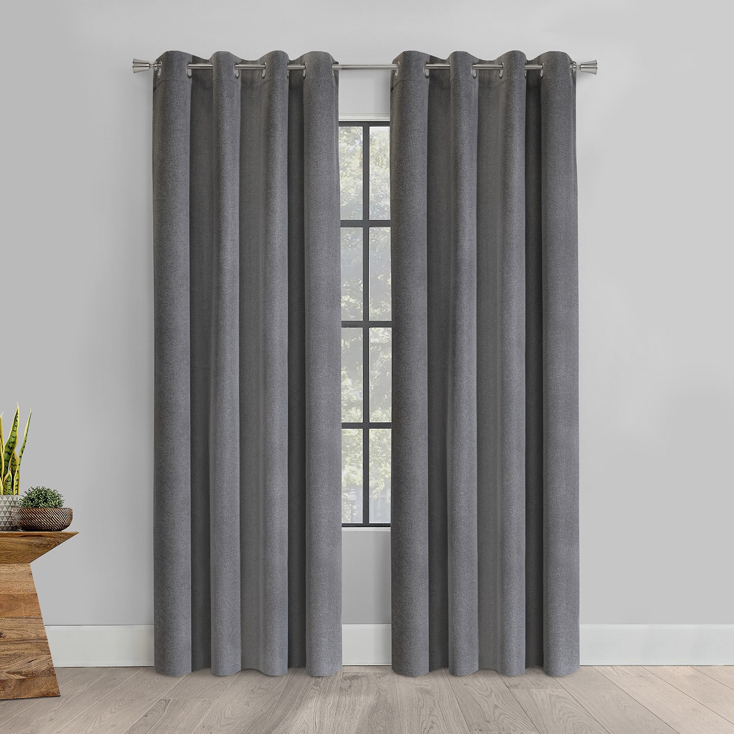 Thermaplus Duo Vice Versa Grommet Top 100% Blackout Single Curtain Panel