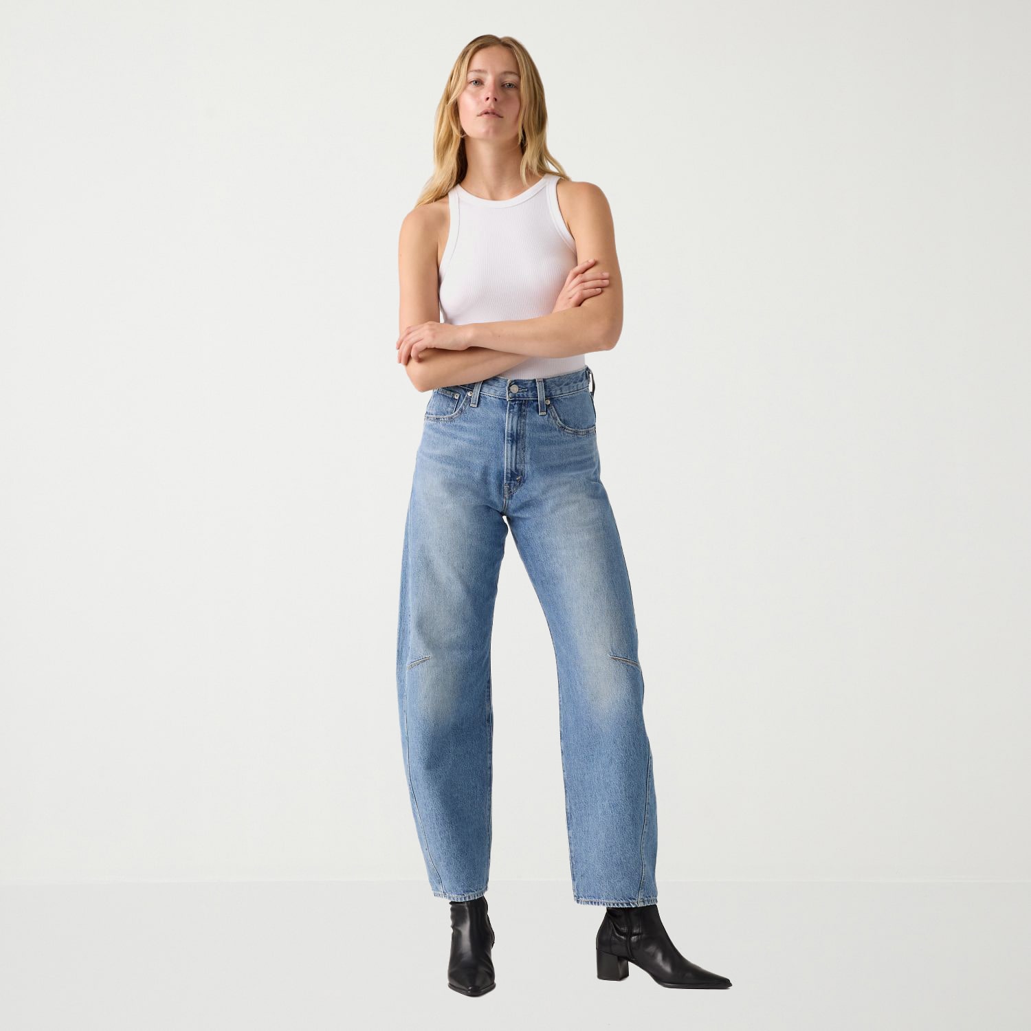 Levi's® Women's Cinch Barrel Jeans