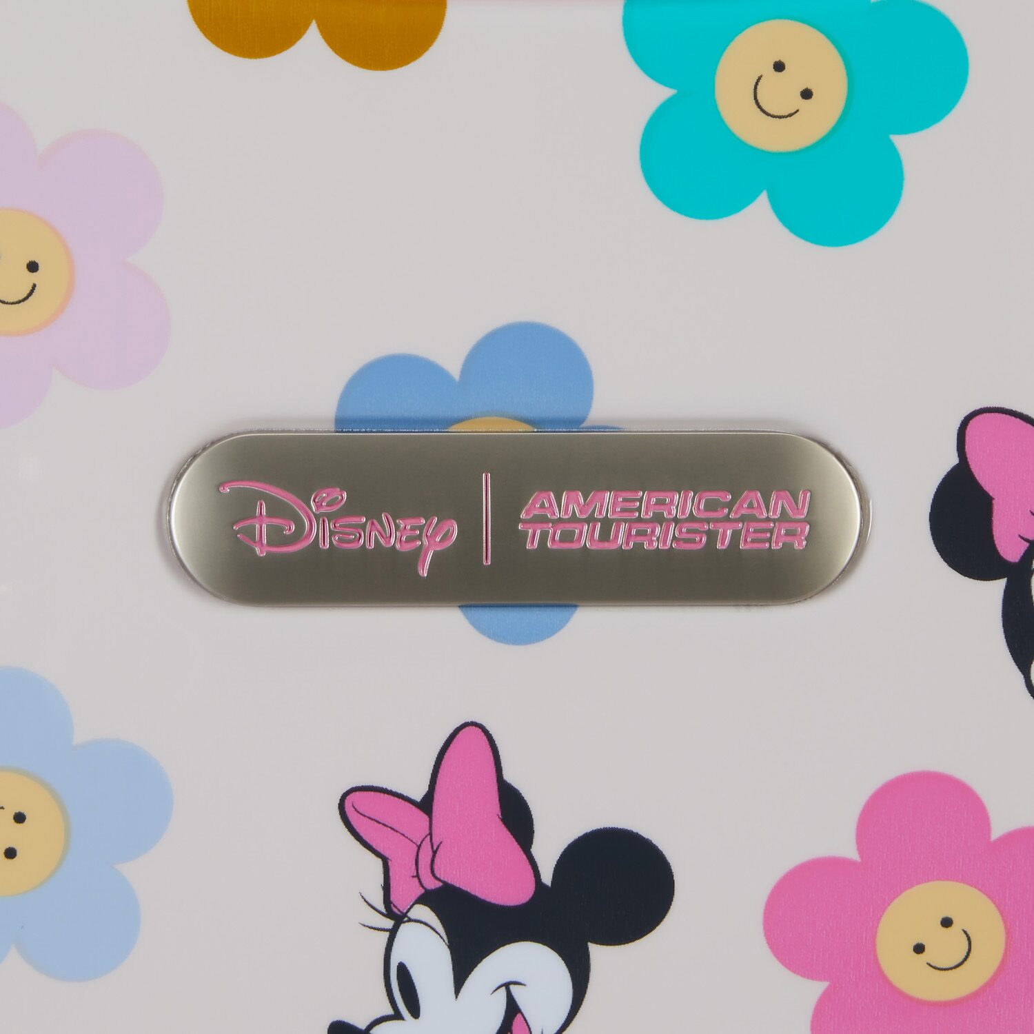 American Tourister Disney Minnie Mouse 18 Inch Hardside Carry-On Spinner Luggage