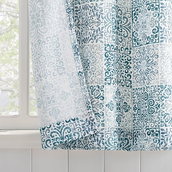 No 918 Genoa Mosaic 2-pc. Rod Pocket Window Tier
