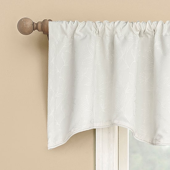 Sun Zero Bronte Floral Rod Pocket Tailored Valance