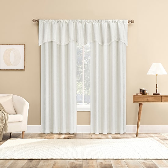 Sun Zero Bronte Floral Rod Pocket Light-Filtering Single Curtain Panel