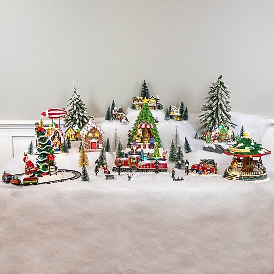 Northlight 4.75" Street Lamps Display Pieces 4-pc. Christmas Village