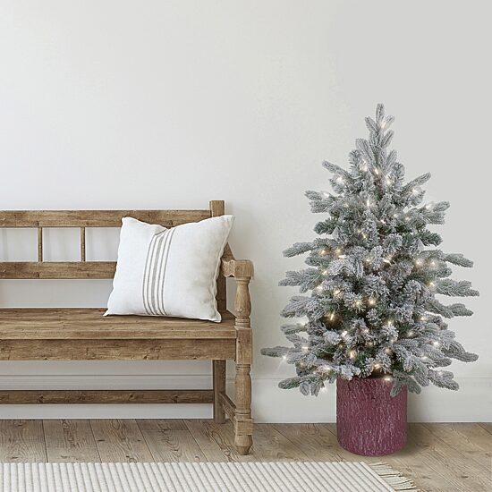 Northlight Saratoga Spruce Artificial In Pot Clear Lights 4 Foot Pre-Lit Christmas Tree