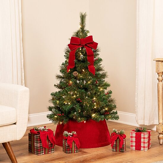 Northlight Frosted Carolina Berry Spruce Artificial  Clear Lights 4 Foot Pre-Lit Christmas Tree