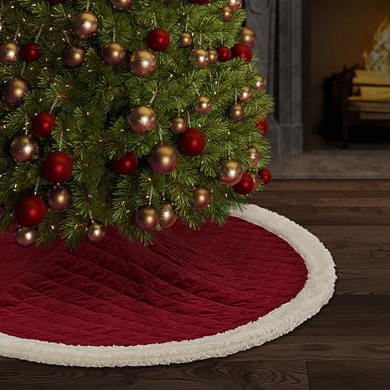 Queen Street Cozy Sherpa Quilted Indoor Tree Skirt