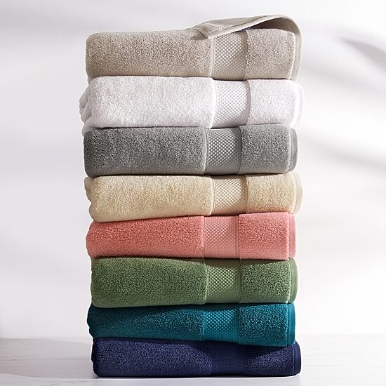 Fieldcrest Casual Solid Bath Towel