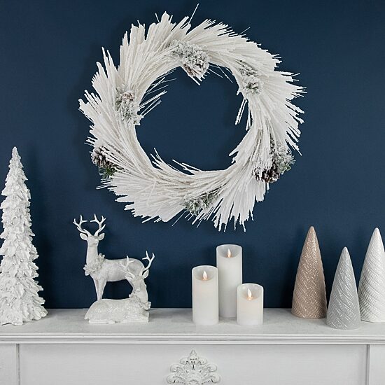 Northlight 24" Flocked Artificial With Pine Cones Wreath