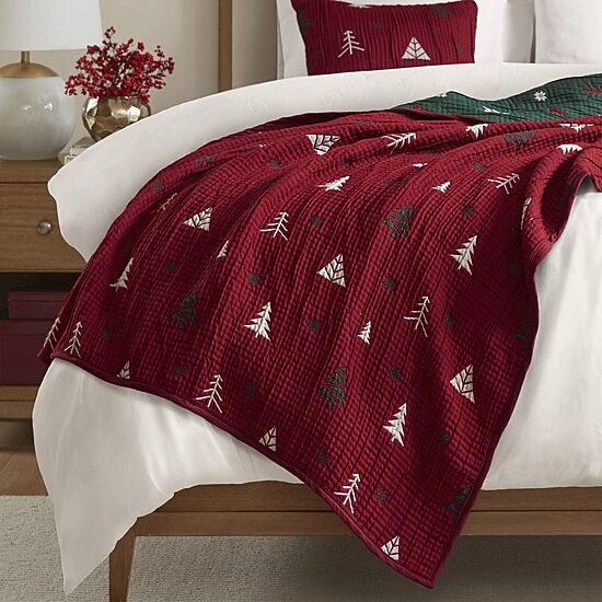 Madison Park Holly Christmas Jacquard 2 Piece Throw & Pillow Set