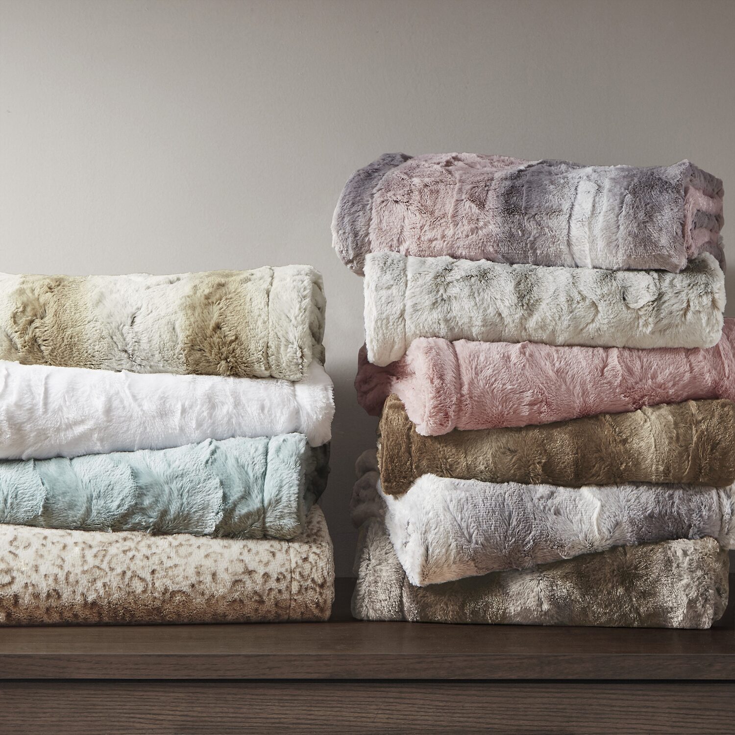 Madison Park Marcelle Faux-Fur Throw