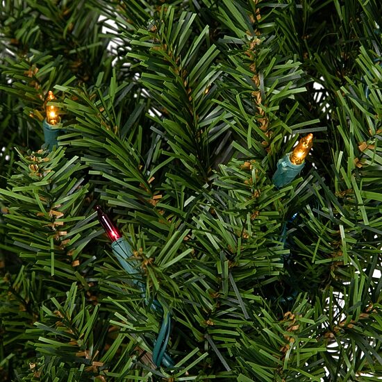 Northlight 30" Prelit Canadian Pine Wreath