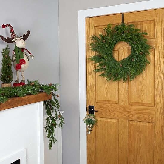 Northlight 24" Cedar With Pinecones Wreath