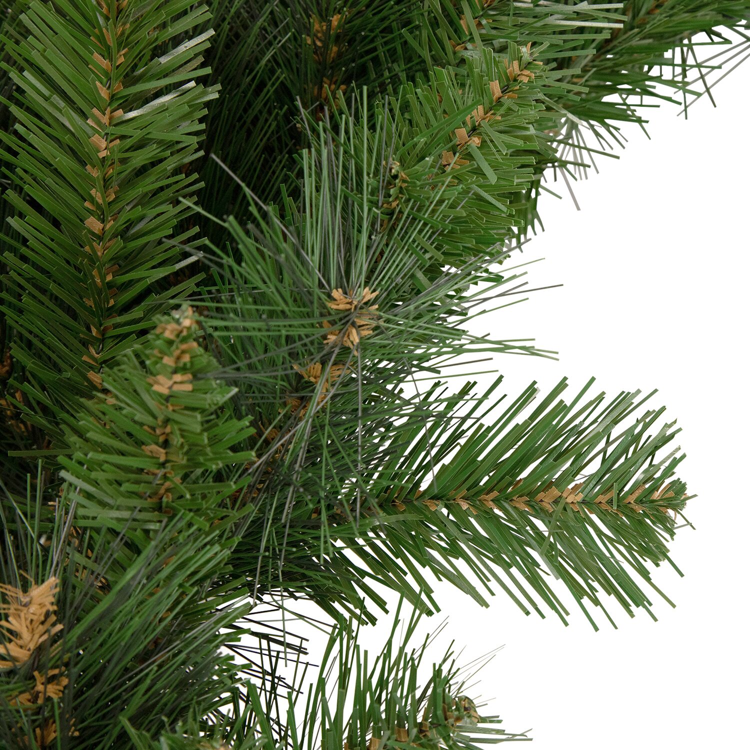 Northlight 24" Mixed Beaver Pine Artificial Wreath