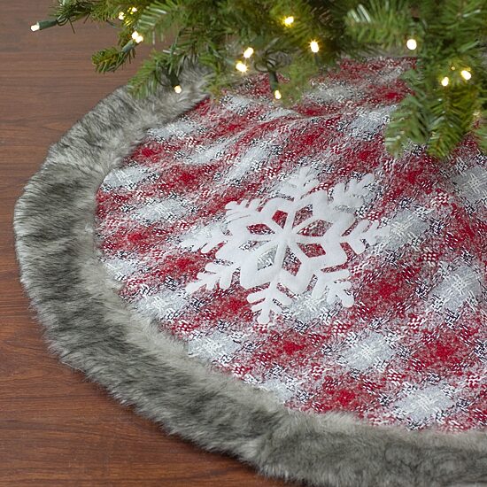 Northlight 48" Plaid With Snowflake Indoor Tree Skirt