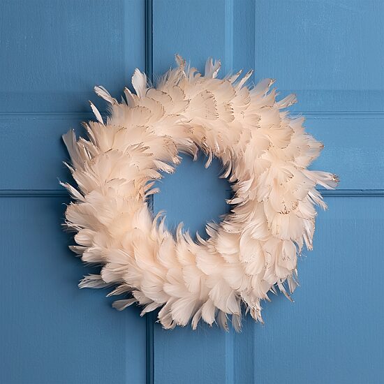 Northlight 15" Glittered Feathers Wreath