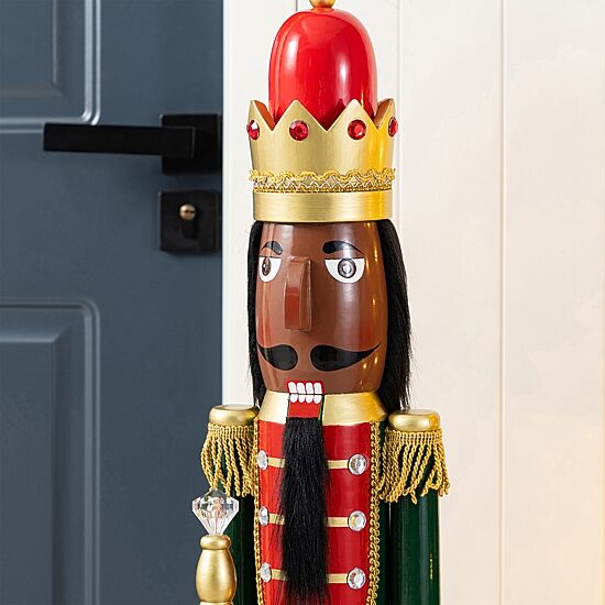 Glitzhome 42"H Wooden Christmas African King Wood Christmas Nutcracker