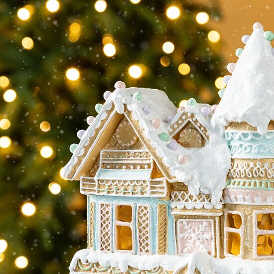 Glitzhome 12"H Christmas Macaron Resin Village Christmas Tabletop Decor
