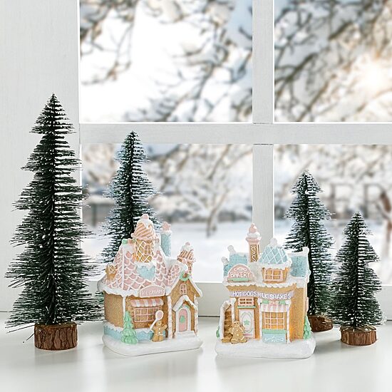 Glitzhome 7"H Christmas Macaron Resin Village Christmas Tabletop Decor