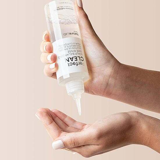 Naturelab. Tokyo Perfect Clean Scalp Balancing Sake Rinse