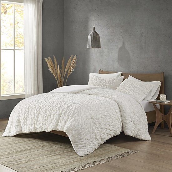 Madison Park Dakota Faux Fur Down Alternative Extra Weight Comforter Set