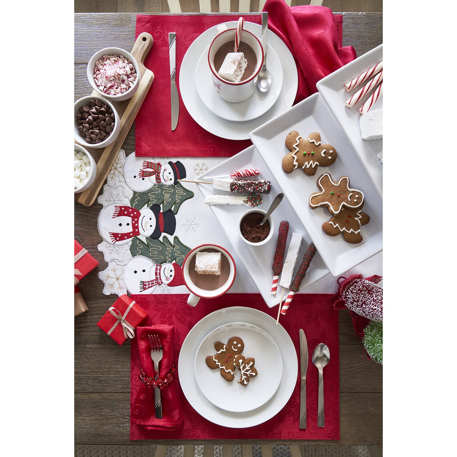 Homewear Holiday Red Jacquard Table Runner