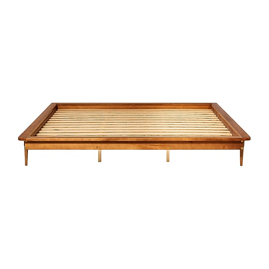 King Spindle Platform Bed