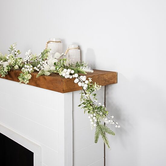 Northlight Glittered Berries And Eucalyptus Christmas Indoor Garland