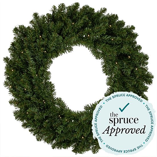 Northlight Canadian Pine Pre-Lit Wreath