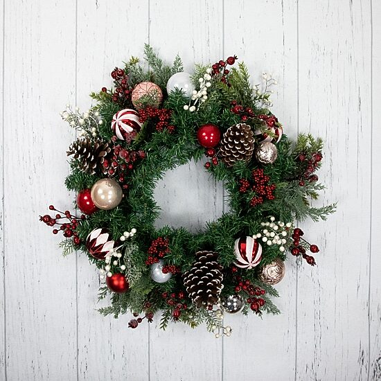 Northlight Ornament And Pinecone Pine Unlit Wreath
